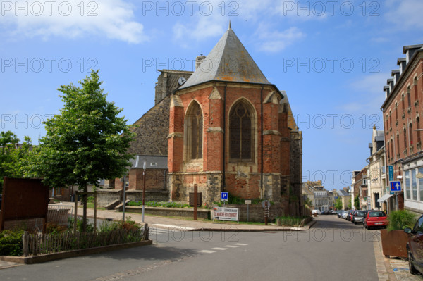 france, région Hauts de france, Somme, Ault, eglise saint Pierre,