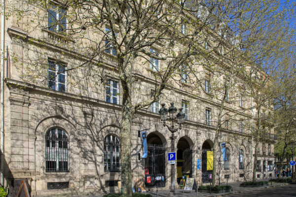 Paris, les Arches Citoyennes
