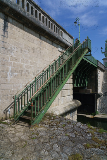 france, région centre, Loiret, Briare, pont canal de Birare, pont-canal portant le canal latéral à la Loire au-dessus de la Loire. concu pas les ateliers de Gustave Eiffel,