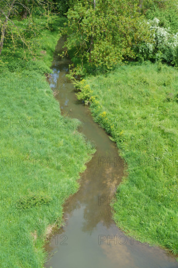 france, région centre, Loiret, Briare, la Loire aux abords du pont canal,