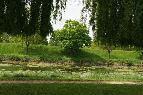 france, région centre, Loiret, Briare, pont canal de Birare, pont-canal portant le canal latéral à la Loire au-dessus de la Loire. concu pas les ateliers de Gustave Eiffel,