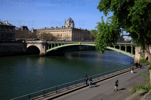 Paris, the quays of the Seine