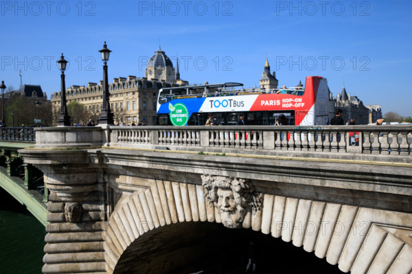 Paris, quais de Seine