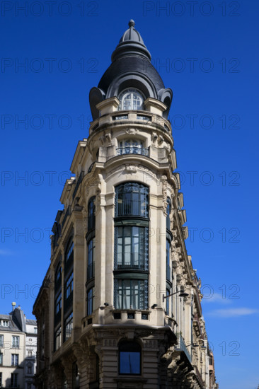 Paris, rue Léon-Cladel