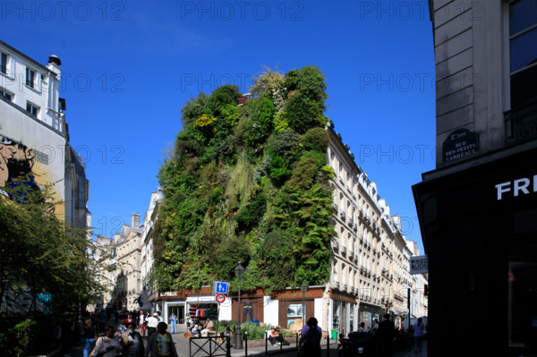 Paris, rue d'Aboukir