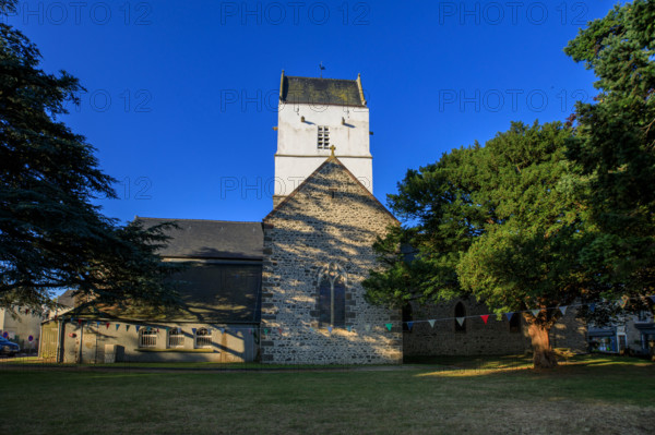 france, region Normandie, Manche, cotentin, Agon coutainville, église d'Agon,