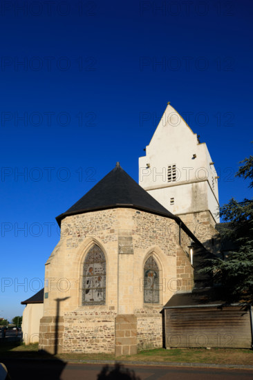 france, region Normandie, Manche, cotentin, Agon coutainville, église d'Agon,