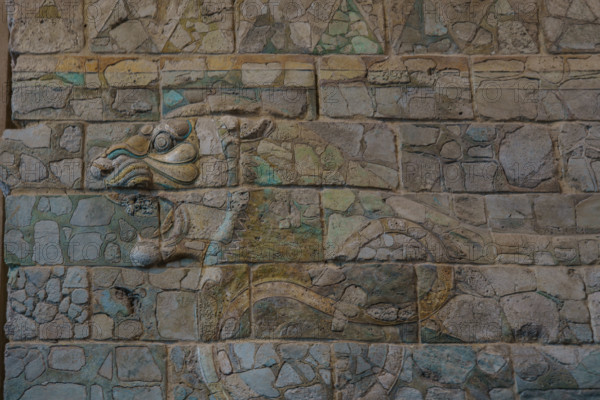 france, région Ile de France, Paris 1e arrondissement, musee du Louvre, antiquités orientales, decor du palais du roi Darius 1er, archers