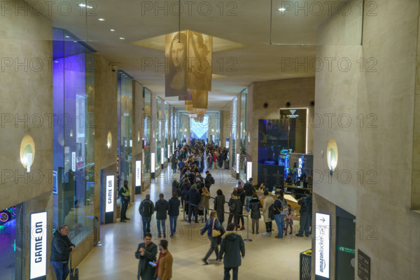 France, région Ile de France, Paris 1e arrondissement, musee du Louvre, file d'attente pour enter au musée