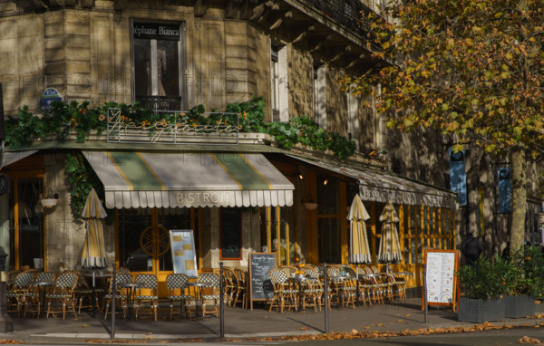 france, région Ile de France, Paris 4e arrondissement,  place l'hotel de ville, angle qui de gesvres, bistrot
