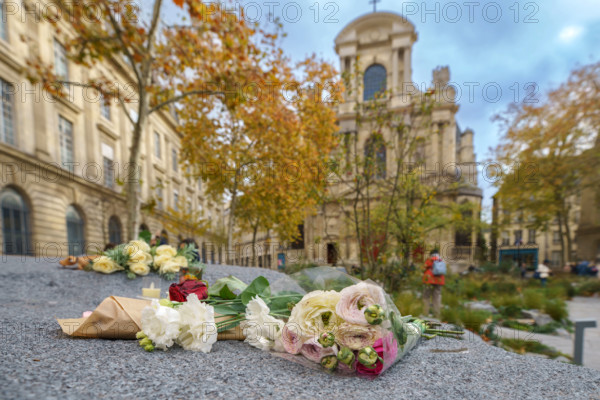 Place du 13 novembre 2015, Paris