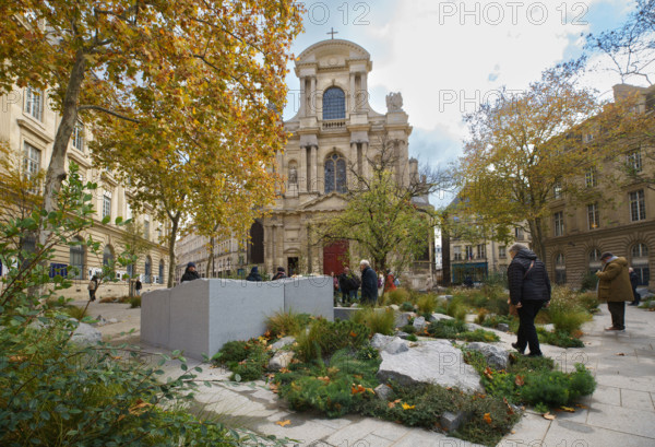 Place du 13 novembre 2015, Paris