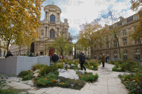 Place du 13 novembre 2015, Paris