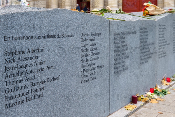 Place du 13 novembre 2015, Paris