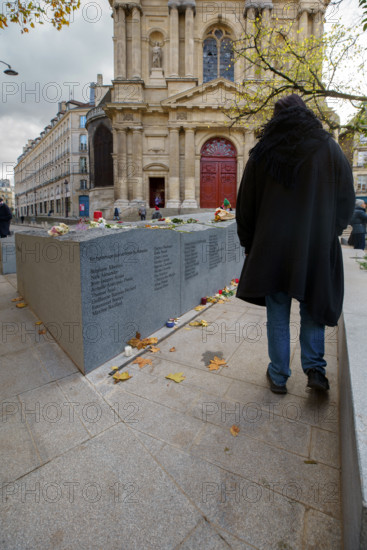 Place du 13 novembre 2015, Paris
