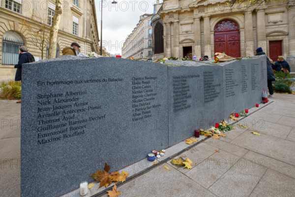 Place du 13 novembre 2015, Paris