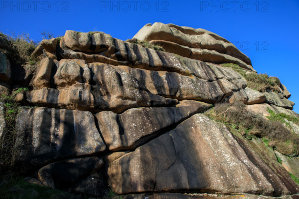 france, région Bretagne, Côtes d'Armor, côte de granit rose, Ploumanac'h, les rochers