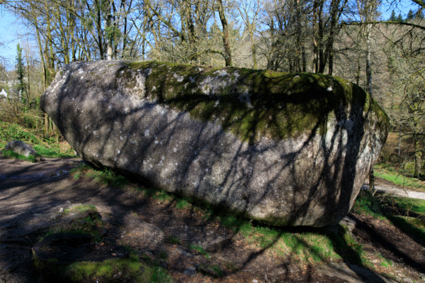 FRance, région Bretagne, Finistère, Huelgoat, les rochers, cahos de huelgoat, la roche tremblante,