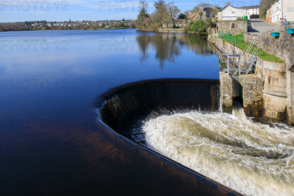 FRance, région Bretagne, Finistère, Huelgoat, les rochers, cahos de huelgoat, lac
