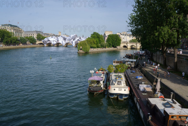 Artwork "La Caverne du Pont Neuf", by JR