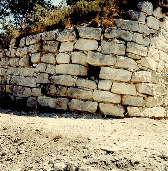 Oppidum d'Entremont - 4ème siècle avant JC -  Mur d'enceinte -