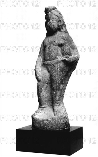 India the child with the bird Statuette Virampatnam