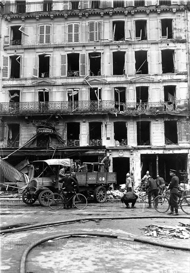 Ruins street of Rivoli after a raid of Gothas April 12, 1918