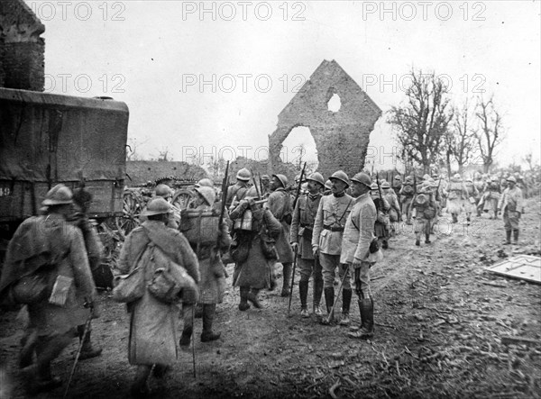 Soldiers moving to the front