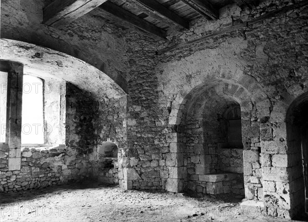 Chapelle basse du château des comtes de Champagne à Provins