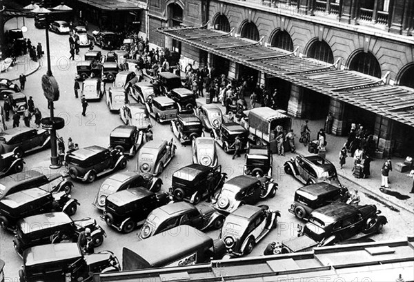 Les Parisiens quittent Paris, 1939