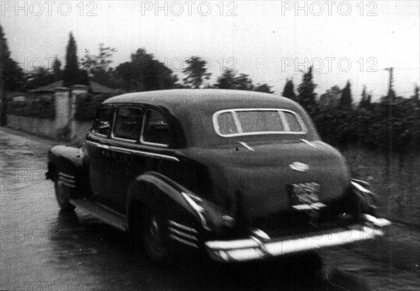 The car of Gaulle arriving at Marly.  1946