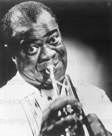 Etats-Unis. Louis " Satchmo " Armstrong. Trompettiste.