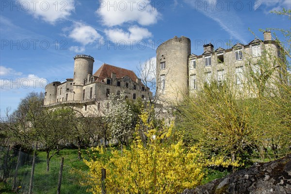 Duras Castle