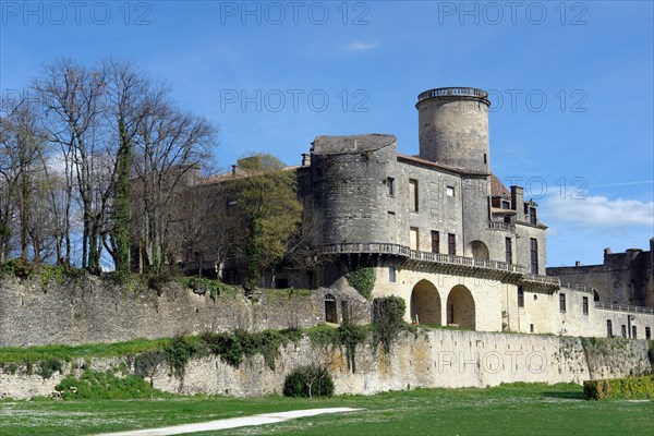 Duras Castle