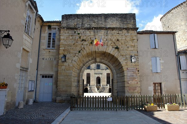 Duras Castle