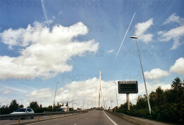 Pont de Normandie.