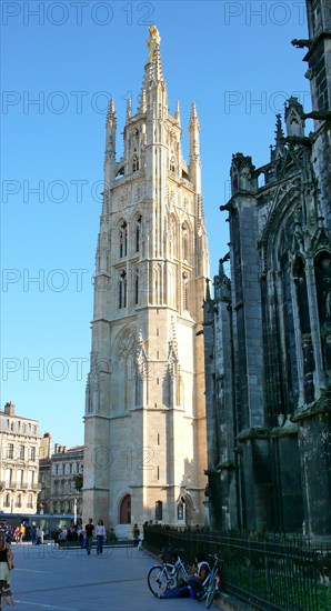 Bordeaux. Pey-Berland.