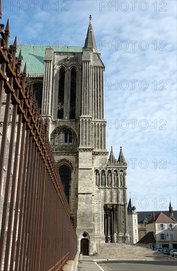 Chartres.