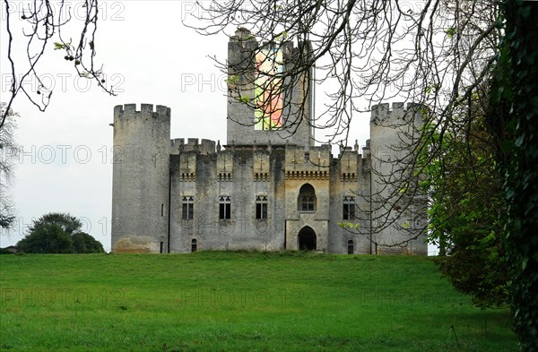 Château de la Roquetaillade.