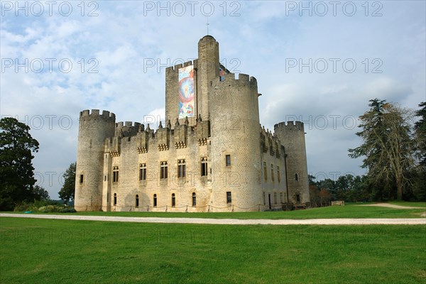 Château de la Roquetaillade.