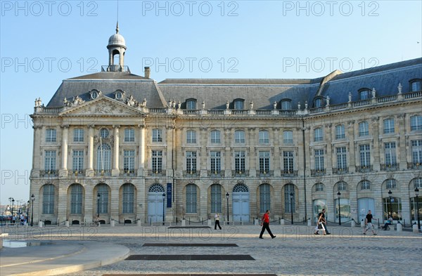 Place de la Bourse.