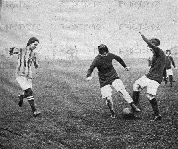 The first women's football teams in England.