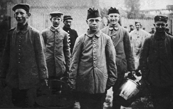 WW1. Le Miroir of the 4th of July 1917. Arras. Young German prisoners of 15 or 16.