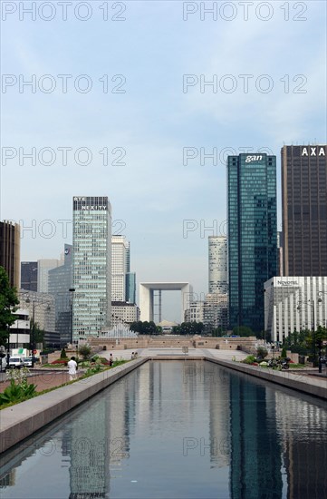 La defense