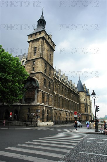 Quay of  the Palace clock tower