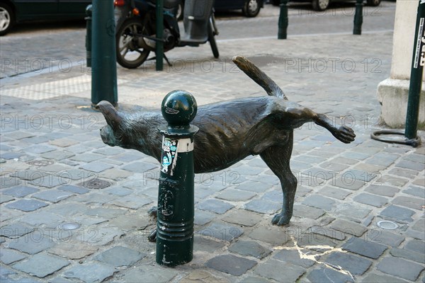 Sculpture de Chien