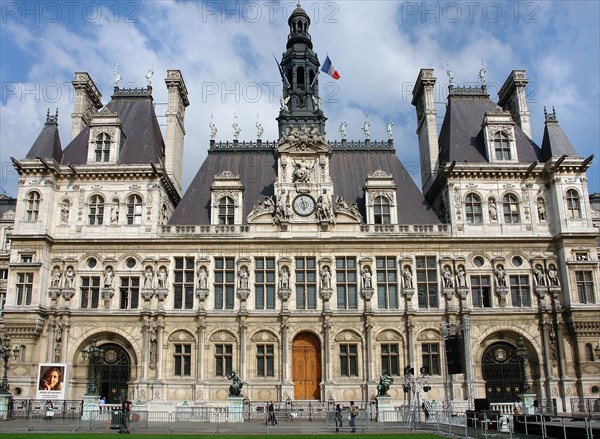 Hotel de Ville de Paris