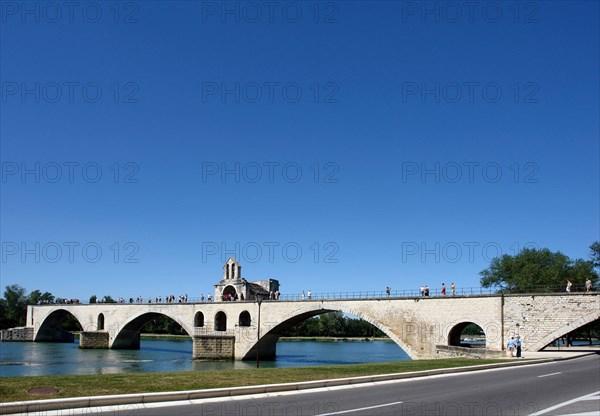 Le pont Saint-Bénézet,