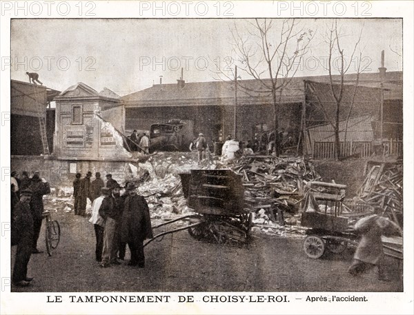 Catastrophe ferroviaire à Choisy-le-Roy. Petit Journal: Dimanche 25 novembre 1900.