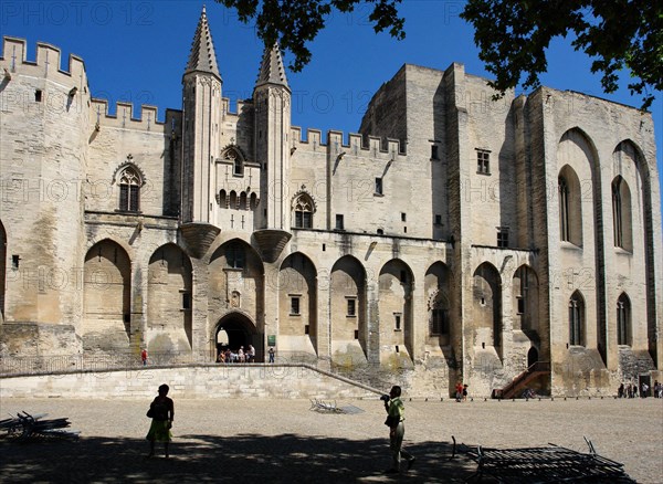 Palais des papes d'Avignon.